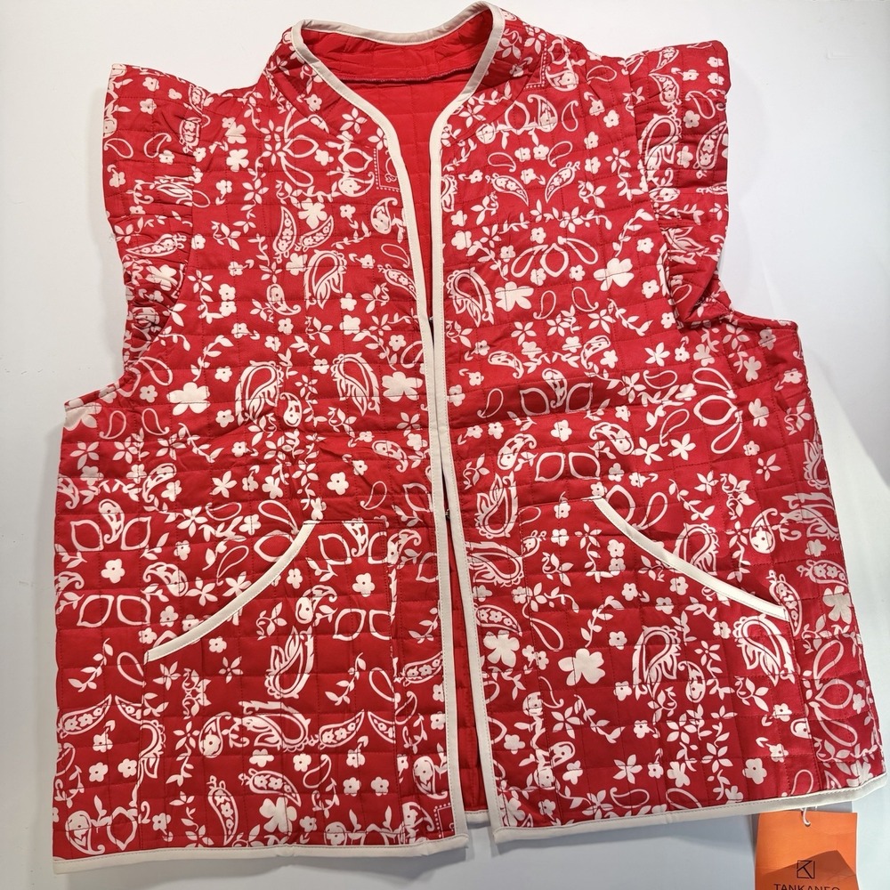 Women's Red Quilted Vest Ruffled‎ L Bandana Print New With Tag